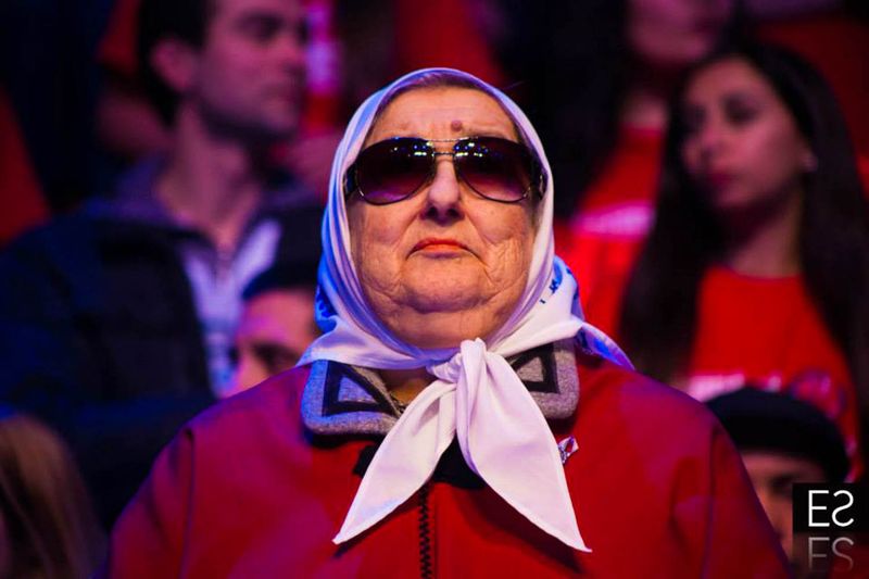 Fotografía de Estanislao Santos: Las madres siguen marchando